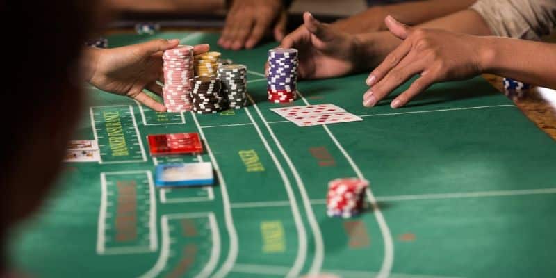 Luật Chơi Bài Baccarat Dành Riêng Cho Người Mới 4 Baccarat có nhiều biến thể độc đáo, thú vị